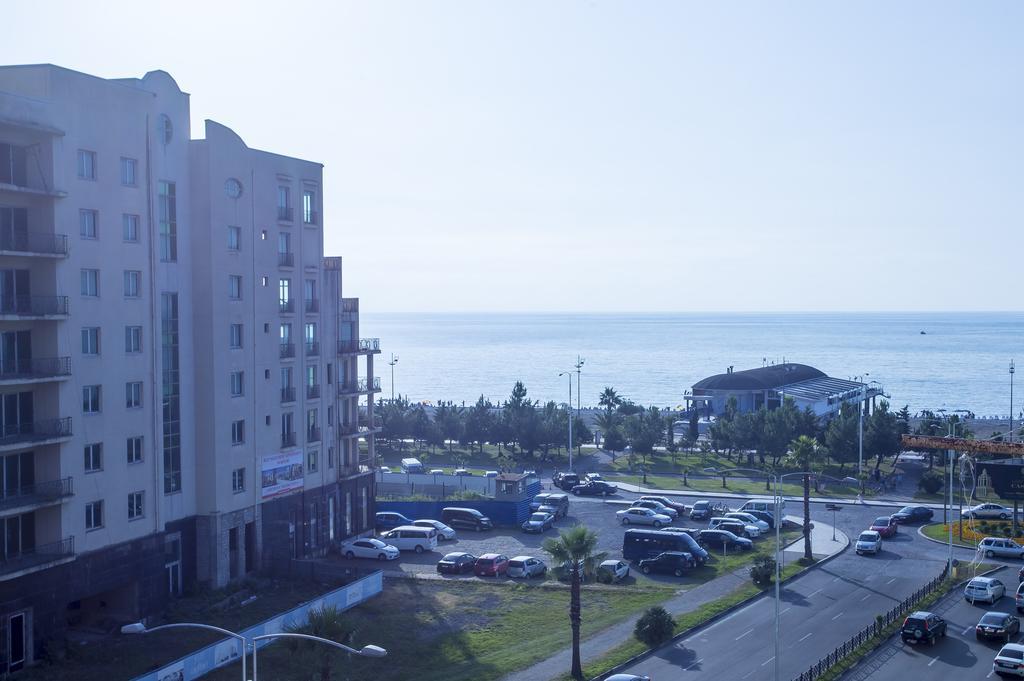 Batumi City Center Apartment Extérieur photo